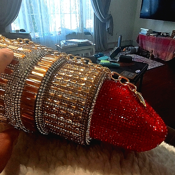 💄💄💄  NWT Crystals  Smart Phone  Shoulder Bag. - Picture 5 of 17